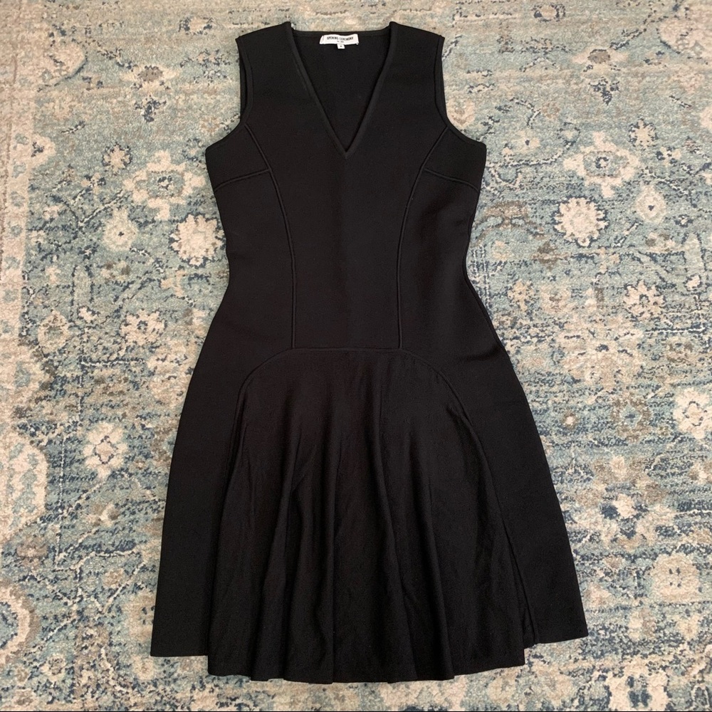 Opening Ceremony Moto Inset Flare Sleeveless V-Neck Cocktail Dress Womens medium